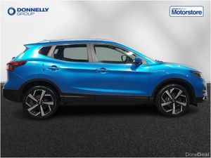 Nissan Qashqai Diesel Hatchback Tekna - Image 4