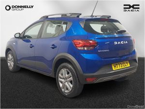 Dacia Sandero Stepway Hatchback Expression - Image 3