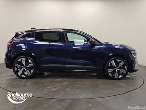 Renault Megane E-Tech Hatchback Iconic - Image 4