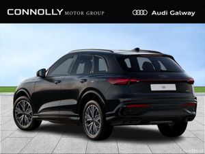 Audi Q5 E-HYBRID S-LINE QUATTRO 220kW A/T - Image 2