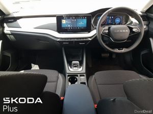 Skoda Octavia COMBI SELECTION 2.0TDI 150HP DSG - Image 2