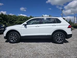 2019 Volkswagen Tiguan TDI 4Motion Comfortline - Image 2