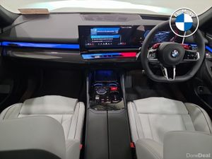 BMW M5 Touring - Image 4