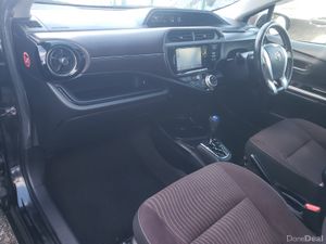 2015 G-model toyota Aqua - Image 3