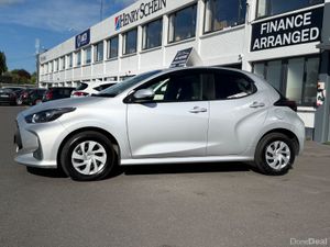 2020 Toyota Yaris 1.5 Hybrid Automatic,CarPlay - Image 4