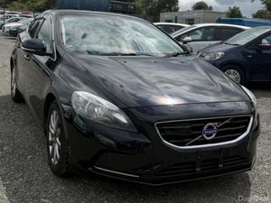 Volvo V40 T4 2015 – Premium Style, Low Mileage - Image 3