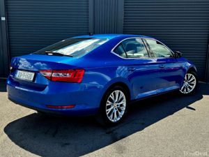 Skoda Superb STYLE AUTO 2.0 TDI 150HP DSG - Image 4