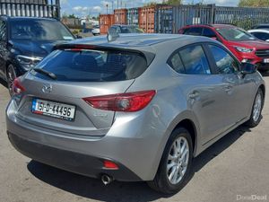 Mazda Mazda3 1.5 SE 5DR - Image 3