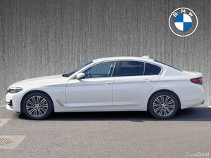 BMW 5-Series 530e xDrive SE Saloon - Image 3