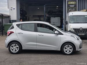 Hyundai i10 1.2  Classic Auto - Image 3