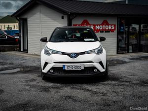 2017 Toyota C-HR+ HYBRID AUTOMATIC - Image 2