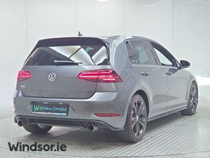 Volkswagen Golf GTI 2.0 DSG Dynamic - Image 3