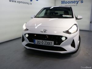 Hyundai i10 AUTOMATIC DELUXE 1.0L PETROL HATCHBACK - Image 2