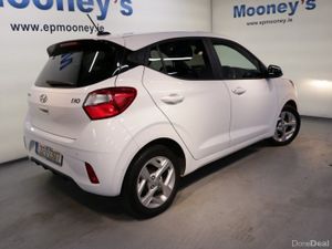 Hyundai i10 AUTOMATIC DELUXE 1.0L PETROL HATCHBACK - Image 4