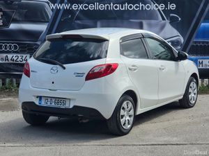Mazda Demio 2012 1.3P AUTOMATIC, LOW KM! IMMACULAT - Image 3