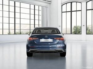 Mercedes-Benz C-Class C 200d AMG LINE PLUS EDITION - Image 4