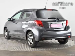 Toyota Yaris 1.5 Hybrid Aura Auto - Image 3