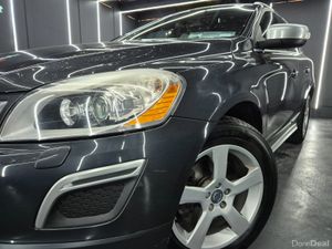 Volvo XC60 2012 - Image 2