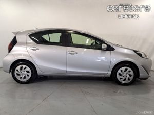 Toyota Aqua 1.5 HYBRID - Image 2