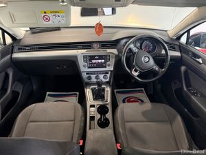 Volkswagen Passat 1.6 TDI S BLUEMOTION 120PS 4DR - Image 3