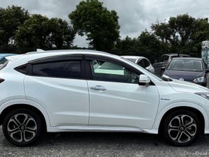Honda Vezel 2017 – 1.5 Petrol Hybrid Automatic - Image 3