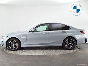 BMW 3-Series 330e M Sport Saloon - Image 3