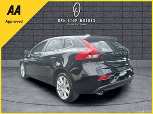 2017 Volvo V40 2.0D INSCRIPTION D4 AUTO (HUGE SPEC - Image 2