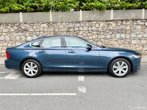 Volvo S90 2019!!!MOMENTUM!!! - Image 4