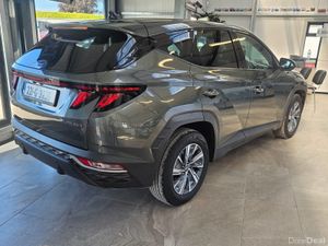 221 HYUNDAI TUCSON COMFORT PLUS - Image 3