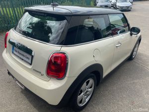 Mini Cooper D 2DR COOPER AS NEW. LOW KMS! - Image 4