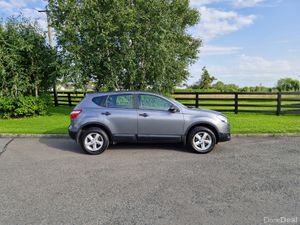 Nissan Qashqai Automatic (NCT TESTED AND TAXED)!!! - Image 4
