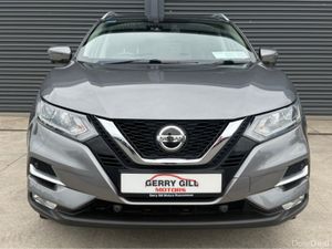 Nissan Qashqai 1.5 DSL SV PREMIUM DCT AUTO ** Glas - Image 2