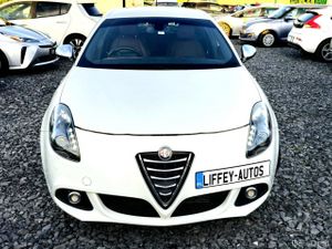 2015 Alfa Romeo Giulietta Sport-Automatic-Leather - Image 3