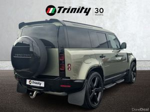 Land Rover Defender **110 ** 3.0 D S ** TRINITY MO - Image 3