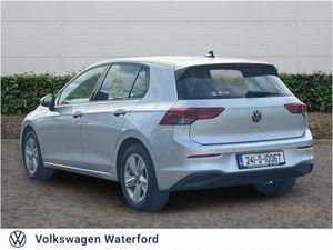 Volkswagen Golf 1.0 TSI 110HP Life - Image 4