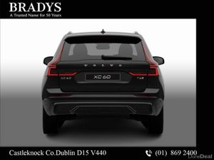 Volvo XC60 XC60 T6 Plus Dark AWD PHEV--Panoramic R - Image 4