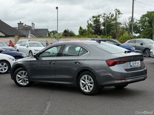 221 SKODA OCTAVIA 1.0 AMBITION AUTOMATIC - Image 3