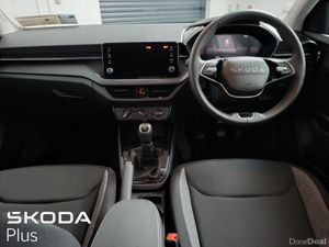 Skoda Fabia Essence 1.0Mpi 80bhp - Image 3