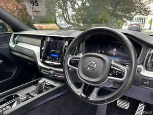 Volvo XC60 2022 2.0d R-Design - Image 4