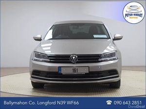 Volkswagen Jetta Jetta Se Bluemotion Tech Tdi  SE - Image 4