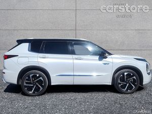 Mitsubishi Outlander PHEV 4WD Black Edition - Image 2