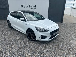Ford Focus 2021 St Line - Image 2