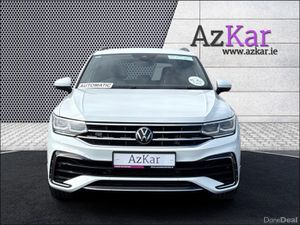 Volkswagen Tiguan 2023 R-LINE PETROL PLUG IN HYBRI - Image 3
