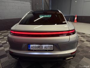 242 Porsche Panamera 4 E-Hybrid - Image 4