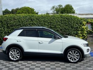 Volkswagen T-Roc SPORT 2.0 TDI AUTO /// 18" ALLOYS - Image 2