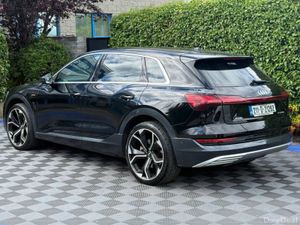 Audi e-tron 50 ADVANCE - Image 4