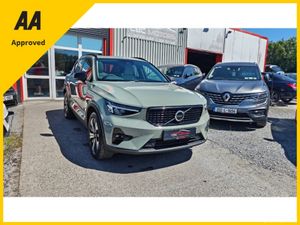 Volvo XC40 2023 Ultimate Dark T5 28,820 Kilometers - Image 4