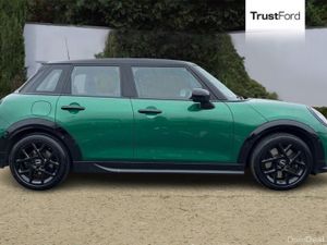 Mini Cooper Sport - Image 3