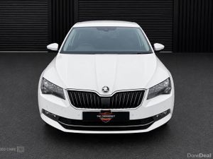 Skoda Superb DIESEL HATCHBACK - Image 2