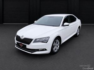 Skoda Superb DIESEL HATCHBACK - Image 3